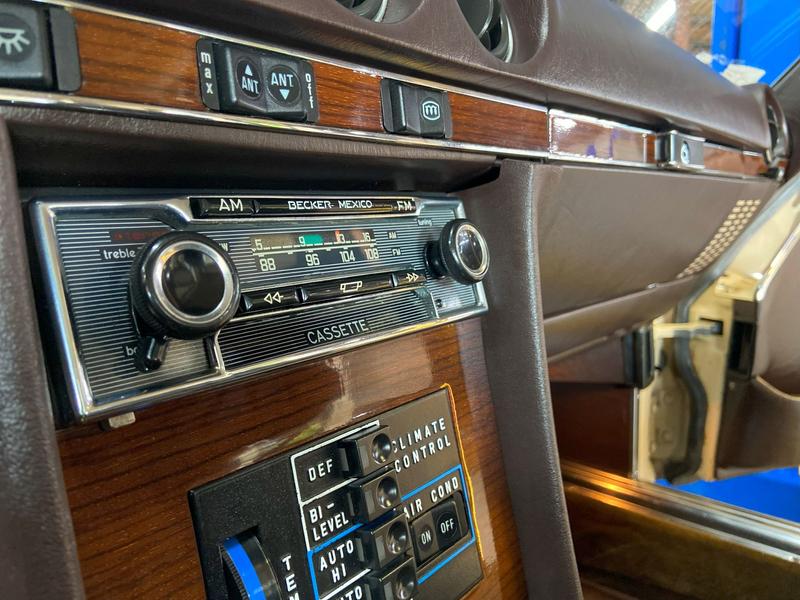 1980 Mercedes SL450 center console controls