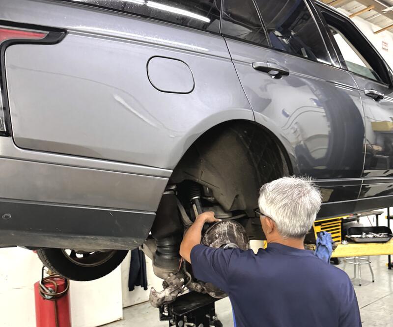 2018 Range Rover Rear air suspension